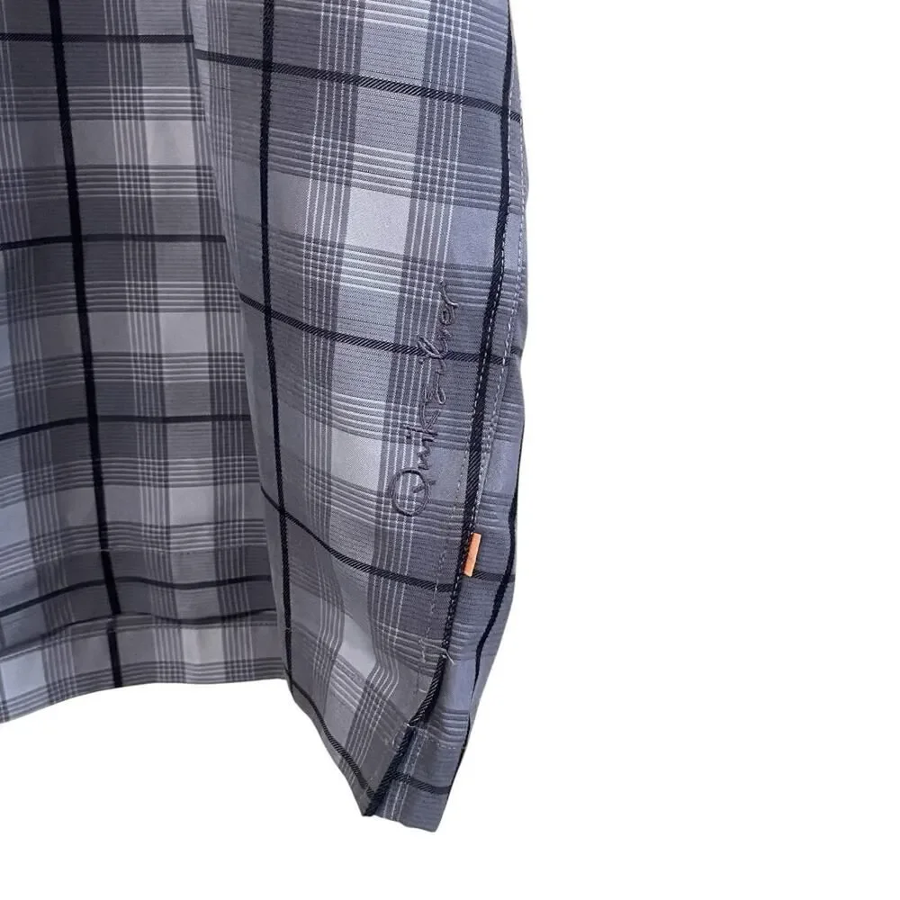 Quiksilver Mens Size Large Gray Black Plaid Button Up Shirt Short Sleeve